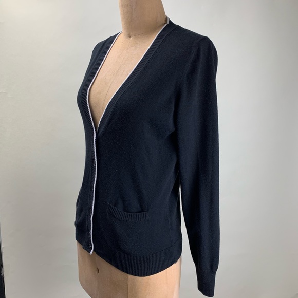 Banana Republic Large Cardigan - Picture 2 of 6